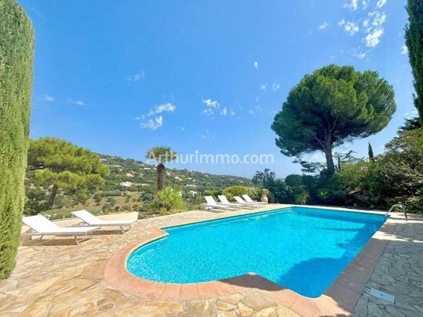 Vente Villa 7 pièces 165 m2 à Les Issambres