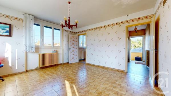 Maison à vendre  6 pièces - 107,60 m2 SEZANNE - 51