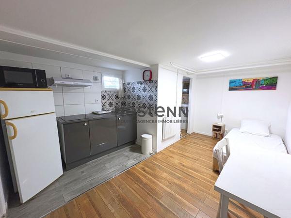Charmant studio meublé à louer à Orléans Toutes charges comprises !