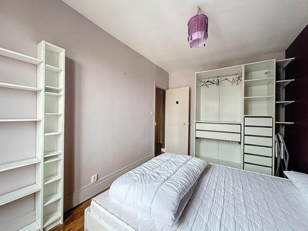 Appartement à louer    3 pièces • 50,49 m2 Joinville-le-Pont