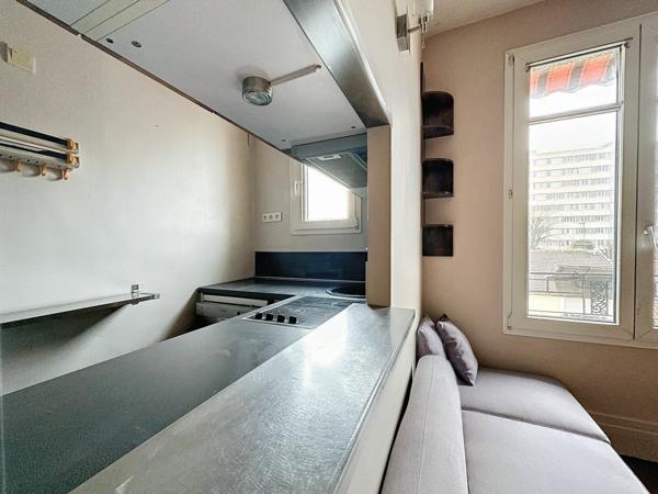 Appartement à louer    3 pièces • 50,49 m2 Joinville-le-Pont