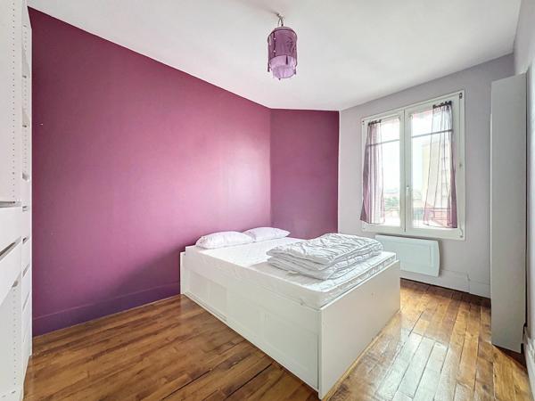 Appartement à louer    3 pièces • 50,49 m2 Joinville-le-Pont