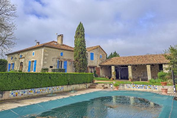 Lectoure (32700) Ferme Classique Gasconne