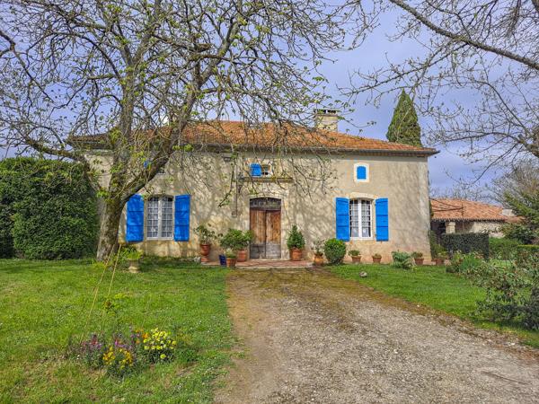 Lectoure (32700) Ferme Classique Gasconne