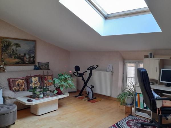 PONCIN CENTRE VILLAGE : Maison de village 162m²