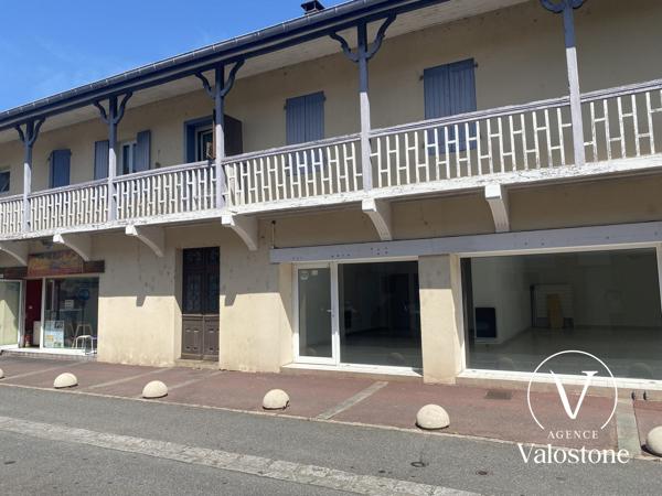 Immeuble de rapport – Investisseur – 2 locaux commerciaux – 4 appartements