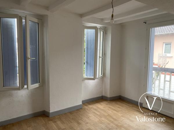 Immeuble de rapport – Investisseur – 2 locaux commerciaux – 4 appartements