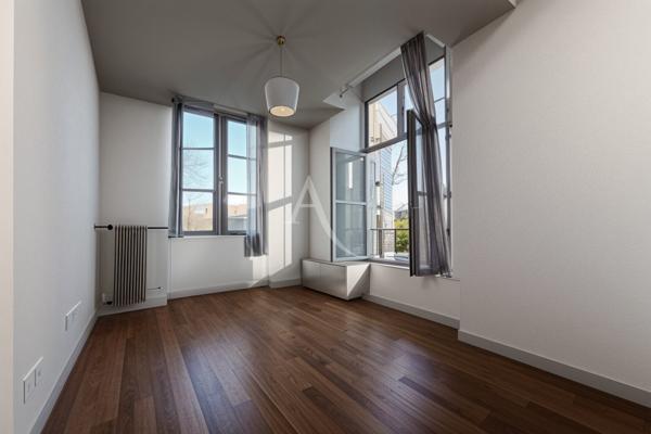 Immeuble Mousseaux Les Bray 15 pièce(s) 348 m2