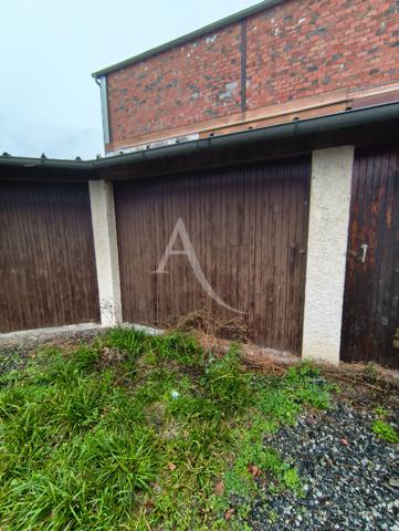 Pau Sud,garage fermé