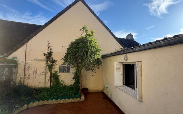 Maison à vendre    3 pièces • 86 m2 Mamers