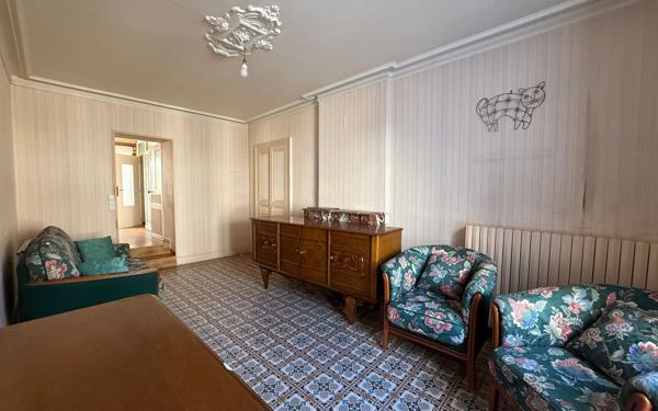 Maison à vendre    3 pièces • 86 m2 Mamers