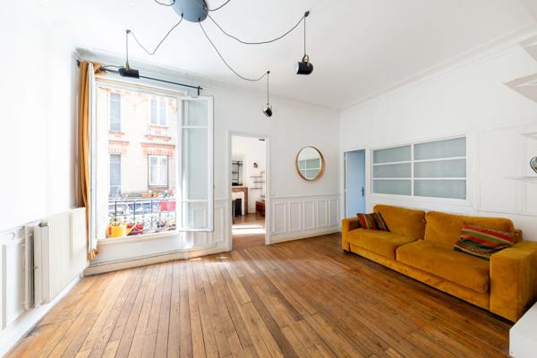 Appartement
         2 pièces
        - 49 m² Exclusivité 476 000 € *
