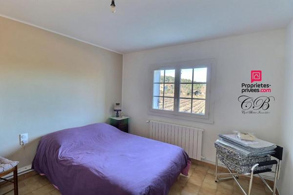 MAISON FAMILIALE - 180 m² habitables - Terrain plat > 6 000 m²