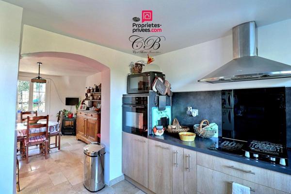 MAISON FAMILIALE - 180 m² habitables - Terrain plat > 6 000 m²