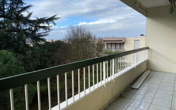 Appartement à vendre    2 pièces • 52,90 m2 Cenon