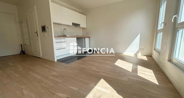 Location Studio 25.8 m² - Issy-les-moulineaux 92130