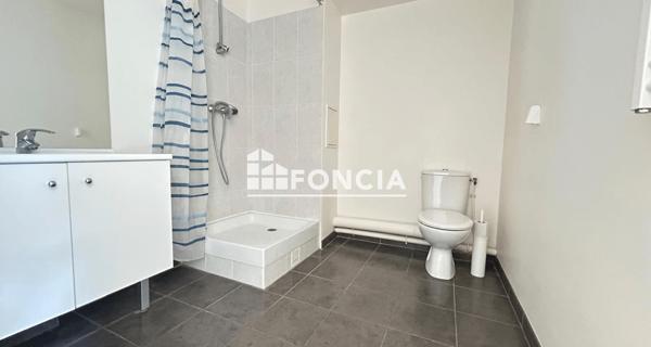 Location Studio 25.8 m² - Issy-les-moulineaux 92130