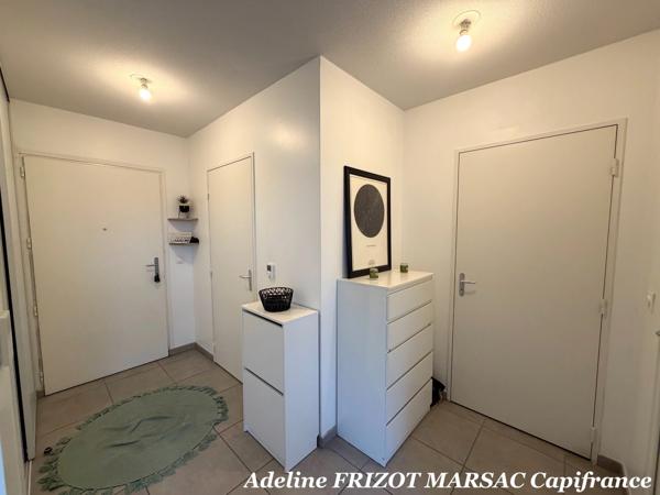 APPARTEMENT 40m2 - 1 CHAMBRE - TERRASSE - GARAGE -TRAM