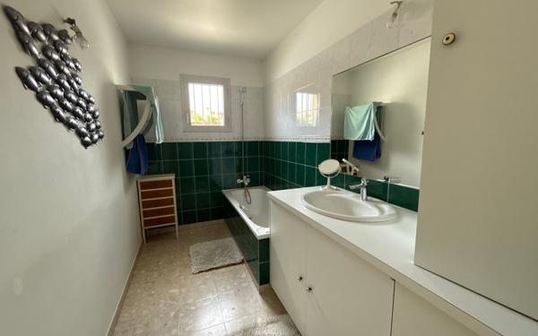 Maison à vendre    5 pièces •  La Baule-Escoublac