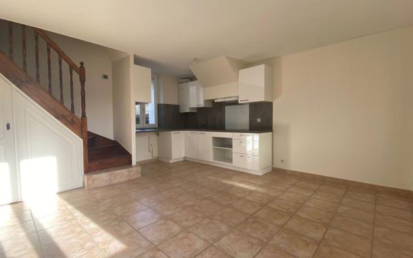 Appartement à vendre    3 pièces •  Nézel