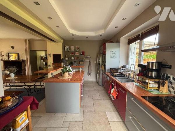 NOUVEAUTE Trente-Cinq Notaires ! 

Sur la commune de NOYAL-CHATILLON, à moins de 5 minutes du...