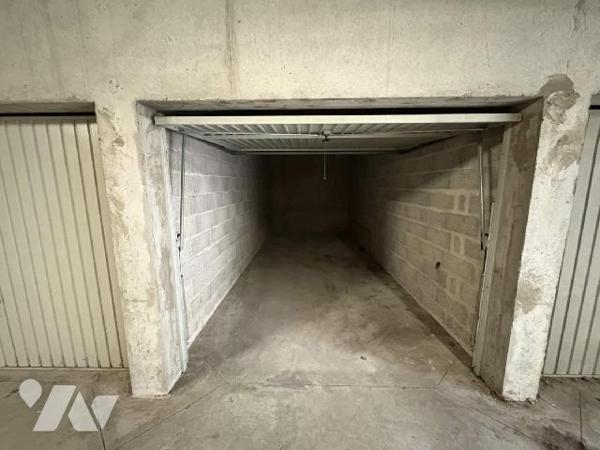 RENNES, T3 - RENNES - LANDRY / POTERIE
Idéalement placé à proximité du métro et dans un environ...