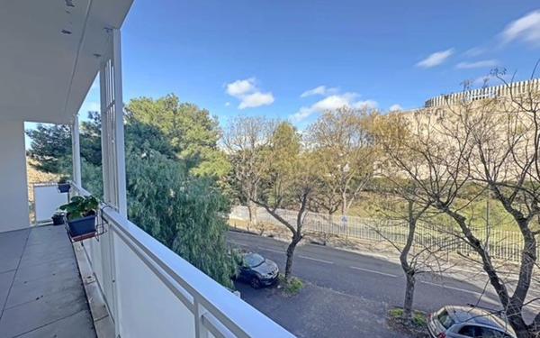 Appartement à vendre    2 pièces • 42,47 m2 Marseille 8