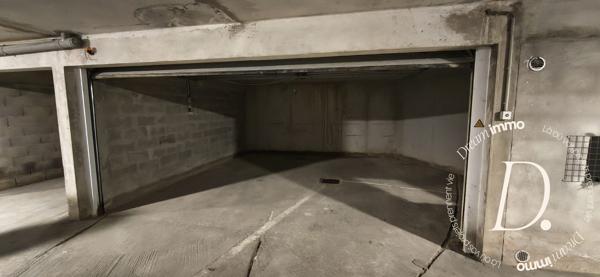 Double garage fermé