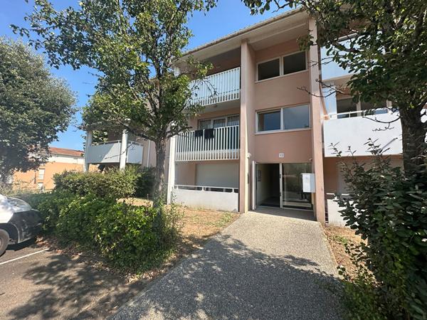 Appartement à vendre T3 rez-de-chaussée DAX 2 chambres terrasse parking