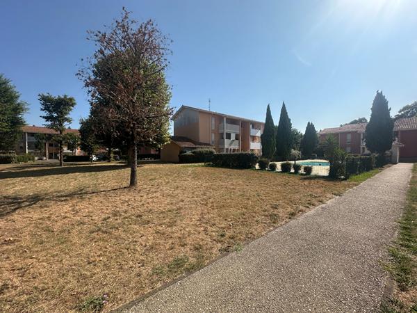 Appartement à vendre T3 rez-de-chaussée DAX 2 chambres terrasse parking
