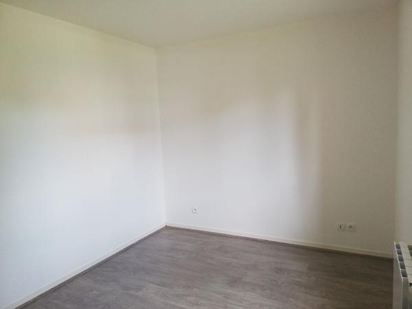 Appartement à vendre T3 rez-de-chaussée DAX 2 chambres terrasse parking