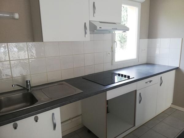 Appartement à vendre T3 rez-de-chaussée DAX 2 chambres terrasse parking