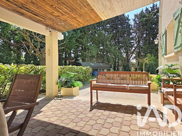 Maison à vendre 7 pièces 208 m² Générac