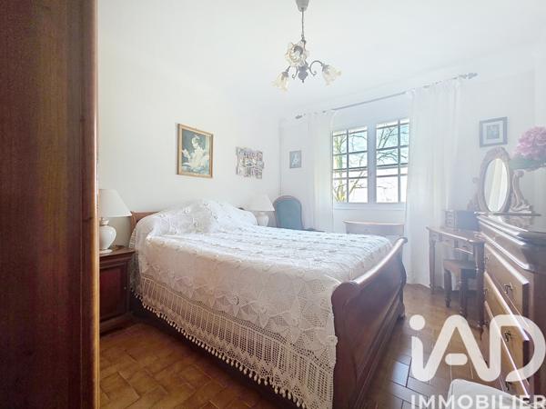 Maison à vendre 7 pièces 208 m² Générac