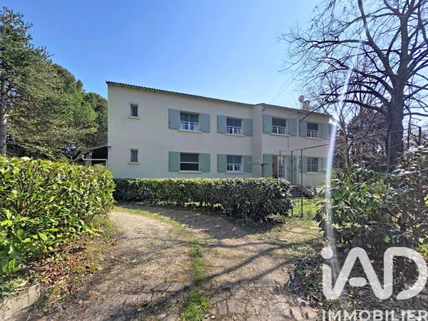 Maison à vendre 7 pièces 208 m² Générac