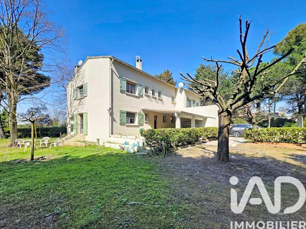 Maison à vendre 7 pièces 208 m² Générac