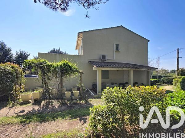 Maison à vendre 7 pièces 208 m² Générac