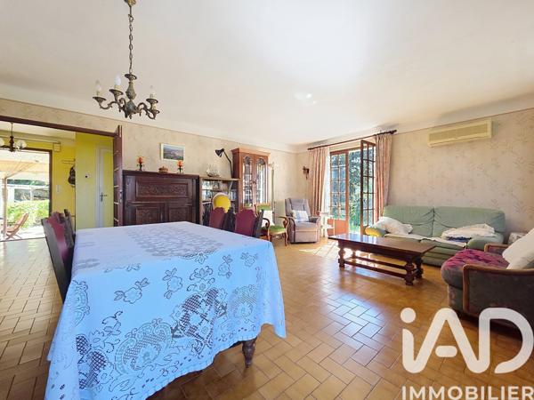Maison à vendre 7 pièces 208 m² Générac