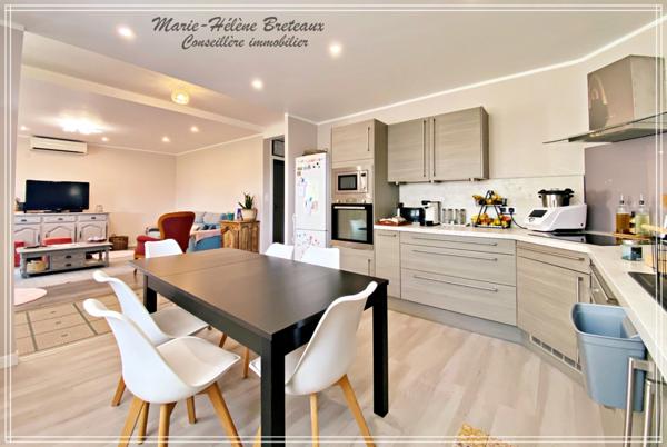 Maison à vendre 6 pièces BON ENCONTRE (47)Grande maison familiale de 170m² avec jardin, double garage et nombreuses possibilités, 3 entrées.