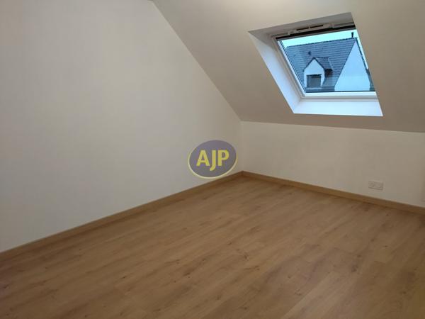 Maison à louer Evellys : 5 pièces, 104m² avec 4 chambre(s) à 1 078€ - AJP Immobilier Pontivy