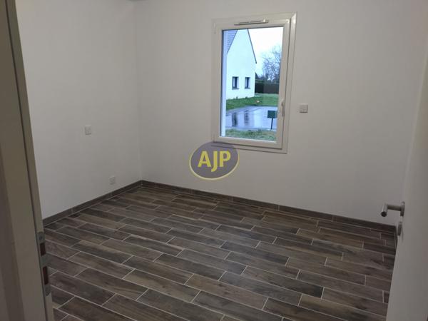 Maison à louer Evellys : 5 pièces, 104m² avec 4 chambre(s) à 1 078€ - AJP Immobilier Pontivy