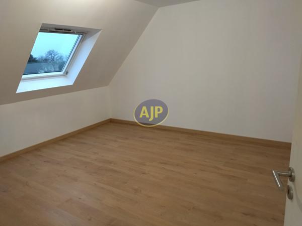 Maison à louer Evellys : 5 pièces, 104m² avec 4 chambre(s) à 1 078€ - AJP Immobilier Pontivy