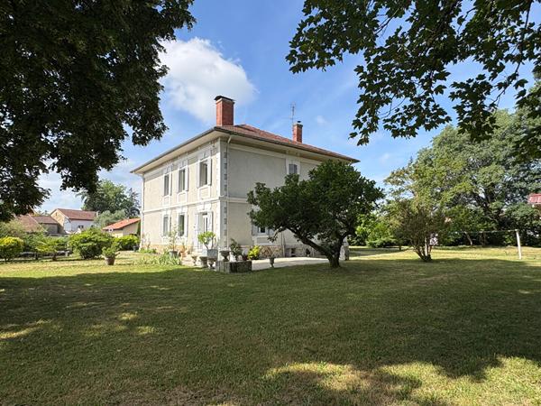 Maison Pontonx Sur L Adour 8 pièce(s) 260 m2 , Pontonx sur l adour