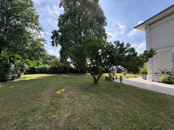Maison Pontonx Sur L Adour 8 pièce(s) 260 m2 , Pontonx sur l adour