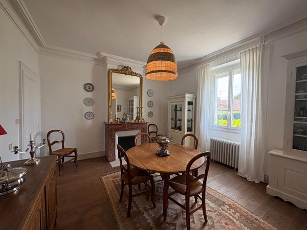 Maison Pontonx Sur L Adour 8 pièce(s) 260 m2 , Pontonx sur l adour
