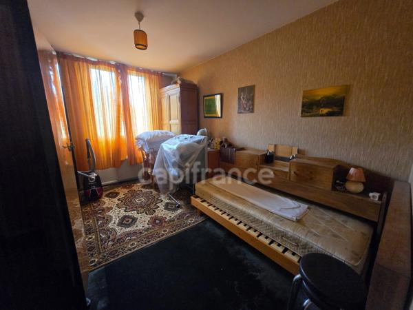 Dpt Val d'Oise (95), à vendre CERGY appartement T4 - 80 m2 habitable + Box + Cave