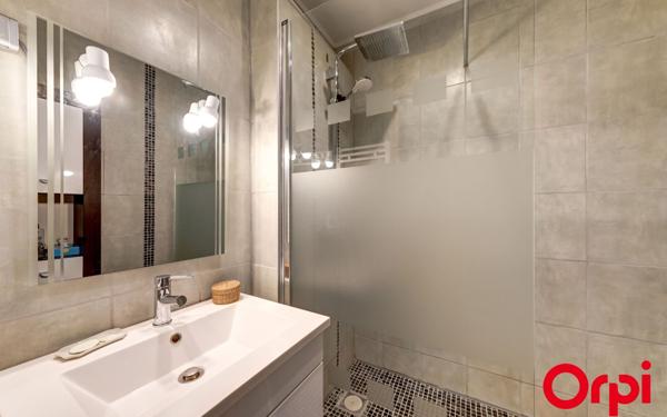 Appartement à vendre    2 pièces • 58 m2 Caluire-et-Cuire