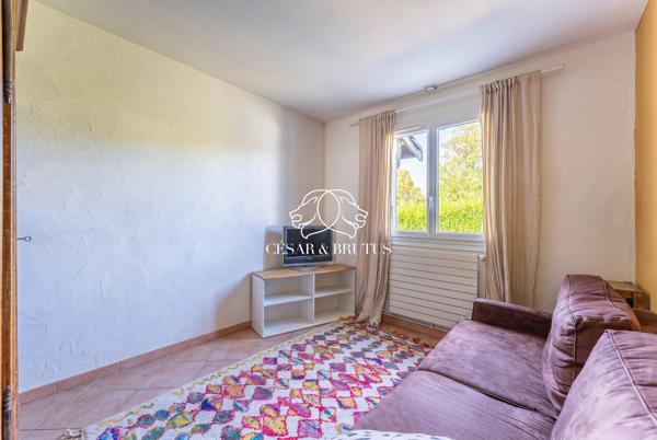 Maison Familiale de 135 m² avec Jardin – Trévoux