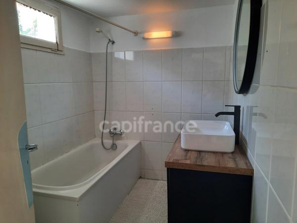 ALBI CENTRE MAISON DE VILLE AVEC GARAGE ET JARDIN