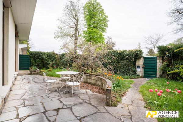 Maison Maisons Laffitte 6 pièce(s) 140.85 + sous sol €750 000 ** - Référence 4663